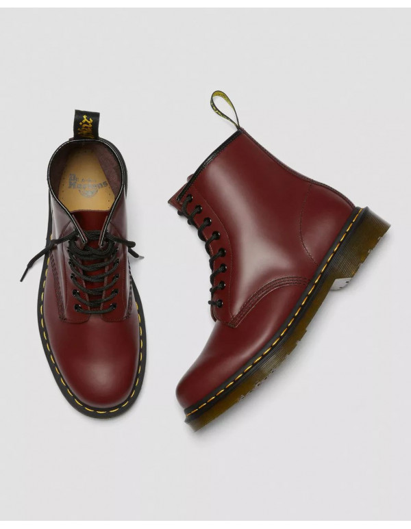 DR MARTENS 1460 SMOOTH LEATHER LACE UP BOOTS