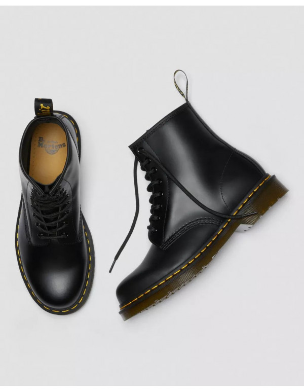 DR MARTENS 1460 SMOOTH LEATHER LACE UP BOOTS